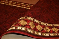 Protišmykový koberec CHEOPS Bordový, šírka 100 cm