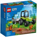 LEGO City 60390 Traktor v parku Trailer Seedlings Veverička 86 kociek 5+