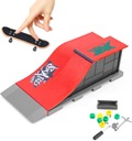 SKATEBOARD RAMP SET SKATE PARK MINI DOSKA