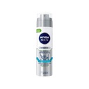 Nivea Men Sensitive gél na holenie na 3-dňové fúzy 200 ml