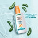 Garnier Ambre Solaire neviditeľný sprej na opaľovanie SPF30+ na opaľovanie