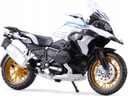 BMW R1250 GS na základni, model 1:18 Maisto