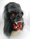 Halloween v maske gorily Monkey King Kong