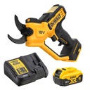 Akumulátorový prerezávač konárov 38 mm DeWalt DCMPP568P1 s 18V 5Ah batériami