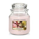 Sviečka Yankee Candle Fresh Cut Roses Candle 411g