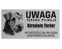 Tablet 20x10 Pozor, pes stráži Airedale Terrier