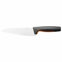 STREDNÝ FUNKČNÝ FORMULÁR FISKARS CHEF KNIFE 1057535