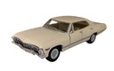 MODEL Kinsmart 1:43 Chevrolet Impala 1967