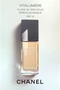 Chanel Vitalumiere SPF15 40 BÉŽOVÁ Základ na tvár 2,5 ml