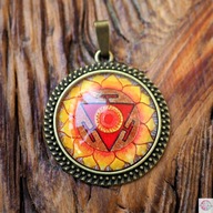 Medailónový náhrdelník MANDALA CHAKRA 3 weave sun