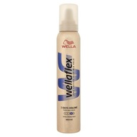 WELLAFLEX 2 Day Volume 4 pena na vlasy 200 ml