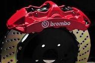 3D brzdové doštičky / brzdové strmene BREMBO