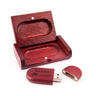 Drevený oválny prívesok - Cherry 32 GB USB 2.0 + Box + Gravírovanie na SVADBU