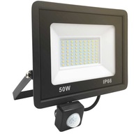 HALOGÉNOVÁ LED LAMPA 50W IP66 TEPLÁ