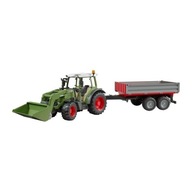 FENDT VARIO 211 TRAKTOR S NAKLADAČOM A PRÍV..