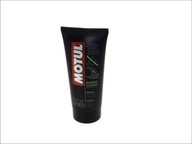 Prípravok na starostlivosť o motorku MOTUL HANDS CLEAN M4