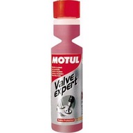 Olejová prísada MOTUL ENGINE CLEAN na čistenie