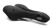 Pánske sedlo BLACK Selle Royal 51B6HE ELLIPSE