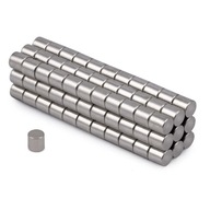 NEODYMIOVÝ MAGNET NA DOSKY MW 4X4 MM N38 100KS.