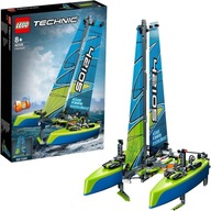 LEGO 42105 TECHNICKÁ HRAČKA NA STAVANIE KATAMARÁNOVEJ PLACHTICE