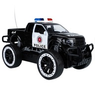 Terénne policajné auto, riadené 4x4