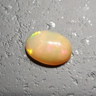 FUSIMA Opal z Etiópie kabošon 11,15x8,05 mm č.102