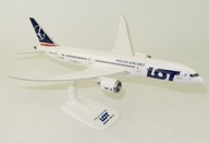 Model Boeing 787-9 Dreamliner LOT SP-LSF 1:200