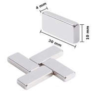 Silný neodymový magnet 30x10x4 mm Sada 4 ks