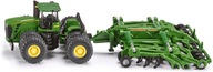 Traktor John Deere so sypačom