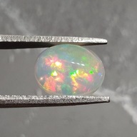 FUSIMA Opal z Etiópie Cabochon ~9,92 x 7,80 mm č. 53