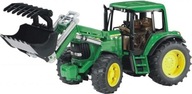 Traktor John Deere 6920 s čelným nakladačom