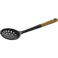 Staub Drážkovaná lyžica 31 cm pohodlná pevná