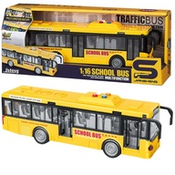 MESTSKÝ ŠKOLSKÝ AUTOBUS 1:16 S OTVORENÍM DVERÍ A ZVUKOVÝCH EFEKTOV