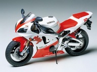 Yamaha YZF-R1 model 14073 Tamiya