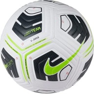 Futbalový tím akadémie NIKE IMS CU8047-100 ročník 3