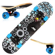 Klasický profilovaný skateboard s gumenými kolieskami