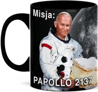 Vtipný hrnček PÁPEŽ NA MESIACI 2137 PAPAY MISIA