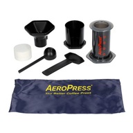 Kávovar AeroPress s filtrami a krytom