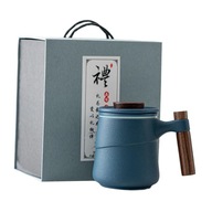 Keramická šálka na čaj s viečkom filtra Drevená rukoväť pre