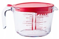 Veľký džbán Pyrex s odmerkou 1l vrchnák