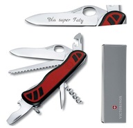 Victorinox FORESTER M GRIP 0,8361.MC GRAVÍR