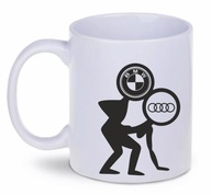 Hrnček 330ml biely D221 BMW VS AUDI CAR