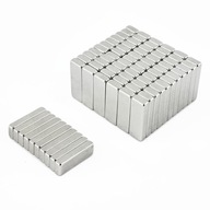 NEODYMOVÝ MAGNET TANIER 12x4x2 N38 - 70 KS