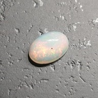 FUSIMA Opál z Etiópie Cabochon ~9,0x6,2 mm č. 10