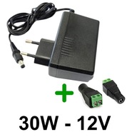 Zásuvný zdroj pre LED pásy 12V 30W so zásuvkou