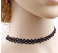 CHOKER, retiazka čierny trojuholník, krk, vzor boho vintage trojuholník