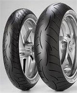 Metzeler Roadtec Z8 Interact 150/70R17 69 W vzadu T