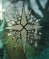 Tiffany viaccípa krištáľová hviezda z farebného skla
