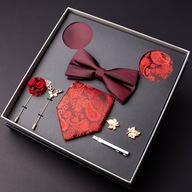 Krásna darčeková súprava pánskej kravaty, motýlika a manžetových gombíkov