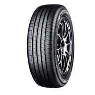 1 ks YOKOHAMA 235/55R18 BluEarth-XT AE61 100V